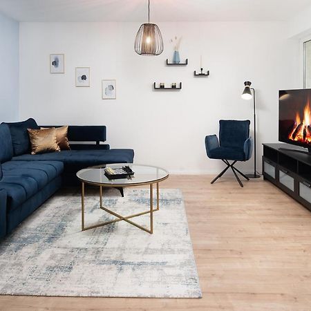 Aparte - Washer & Dryer - Kitchen & Parking - Smart-Tv Sarstedt Exterior foto