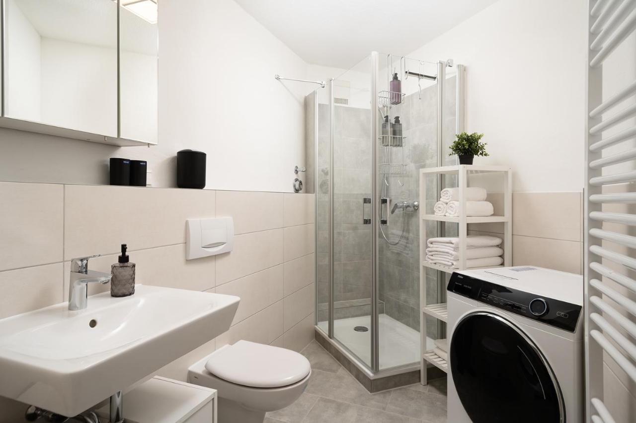 Aparte - Washer & Dryer - Kitchen & Parking - Smart-Tv Sarstedt Exterior foto